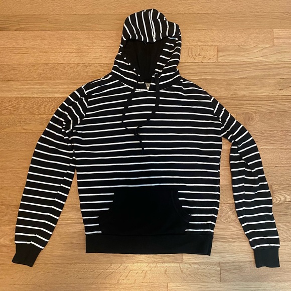Cotton On Hoodie - Picture 1 of 3